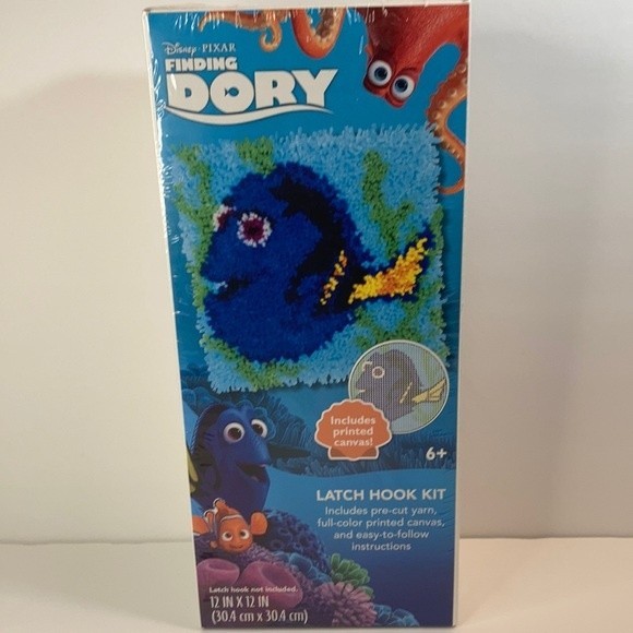 Disney Pixar Finding Dory Latch Hook Kit Crafts Kids - Picture 1 of 11